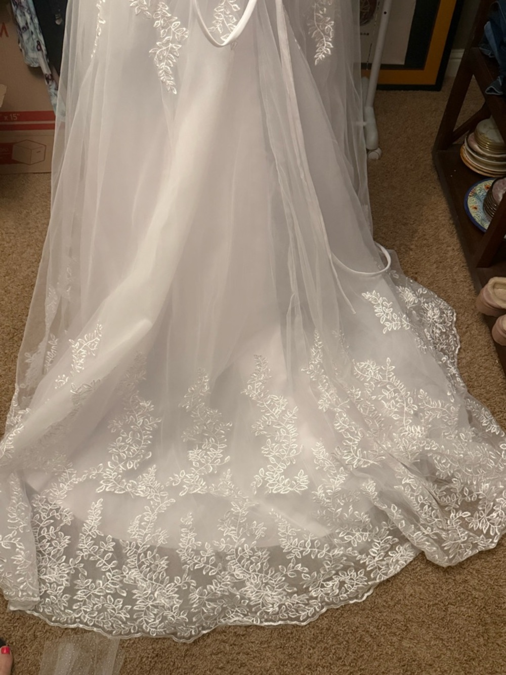 Source Unknown White Lace Wedding Dress with Tulle Train - Picture 7 of 11